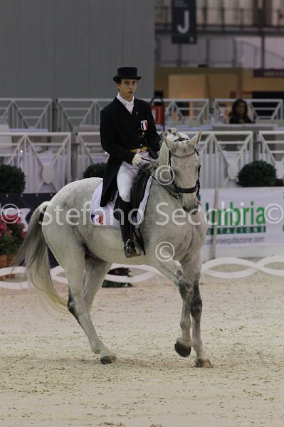 DUPERDU_PASSE PARTOUT_MILANO_2011_SS3_4933.jpg